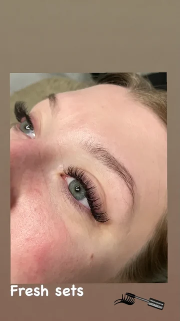 Hybrid lash result from Elite Cosmetics